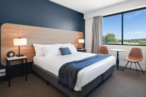 Springs Newcastle, Newcastle